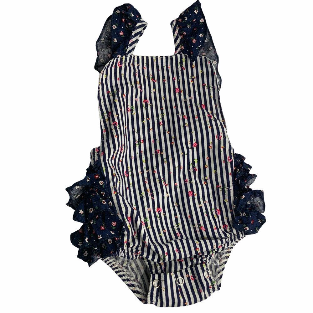 MESSY Code Baby Ruffle Romper Size S (3-6m)